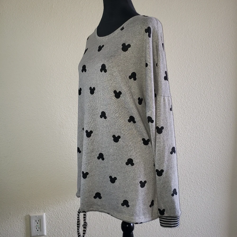 Disney Mickey Print Light Tunic Sweater Women's Size XL - Picture 2 of 4